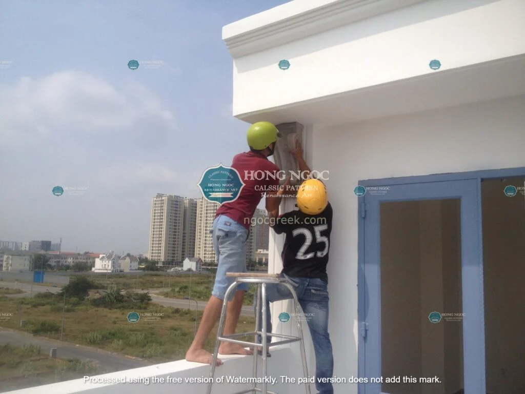 nơi bán phù điêu hoa sen xi măng