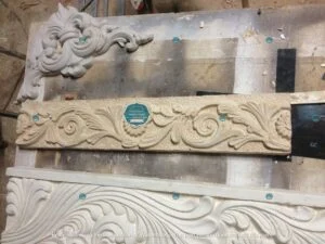 tranh đắp nổi xi măng cho nhà cấp 4