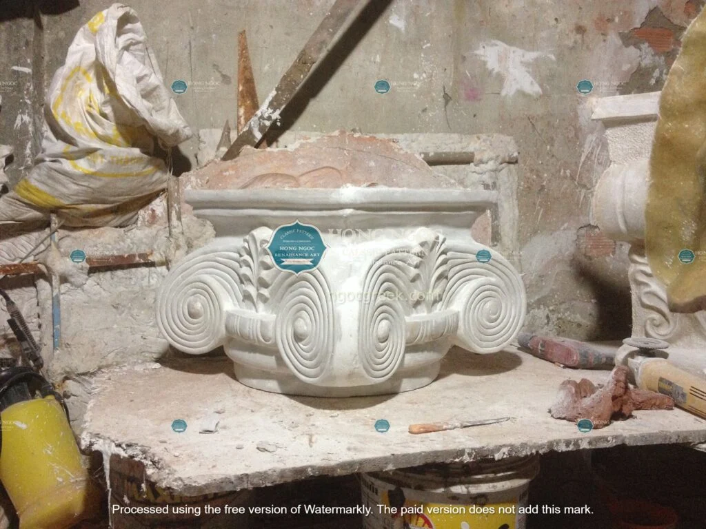 tranh phù điêu xi măng trang trí shop thời trang