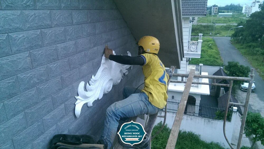 mẫu đầu cột xi măng phù hợp nhà tân cổ điển